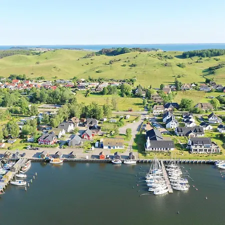 بيت للعطل Hausboot Lydia Mit Sauna Und Elektrokamin - Hausbooturlaub Auf Ruegen *